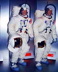 Neil Armstrong en Buzz Aldrin bij Madame Tussauds