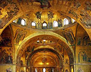 Binnenkant van de Basilica di San Marco