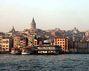 Zicht op de wijk Galata te Istanbul