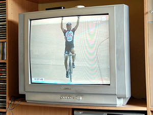 Fabian Cancellara wint Paris-Roubaix 2006.